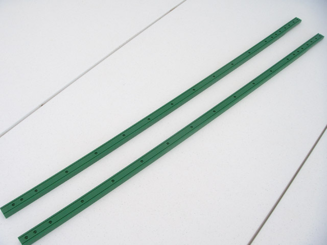 Hyfax,1966-72 Green Rivet On (PAIR)